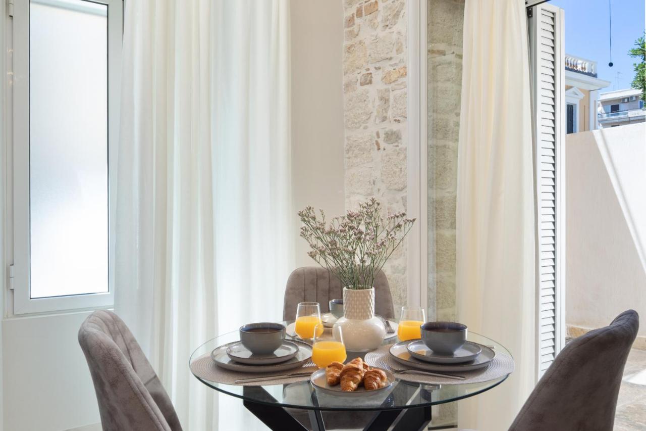 Modern-Vintage Old Town Suites Corfu  المظهر الخارجي الصورة