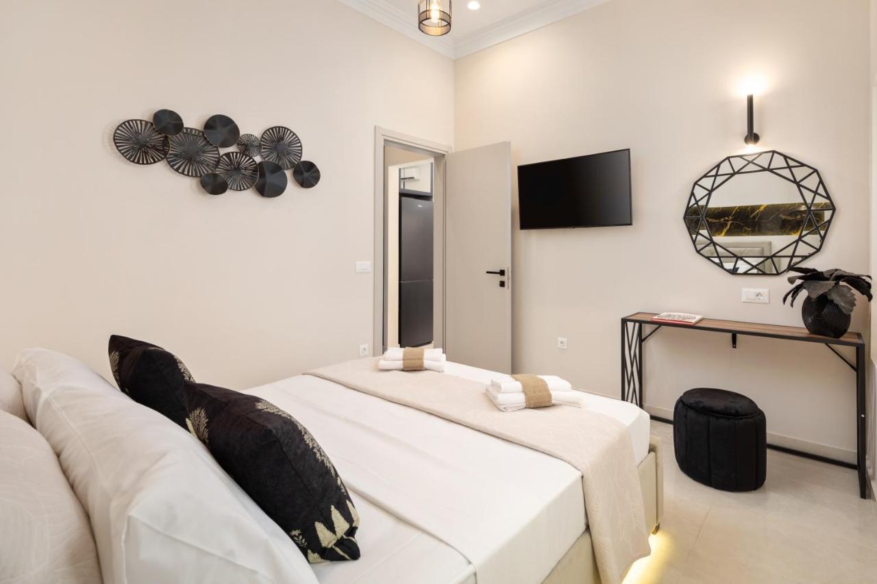 Modern-Vintage Old Town Suites Corfu  المظهر الخارجي الصورة