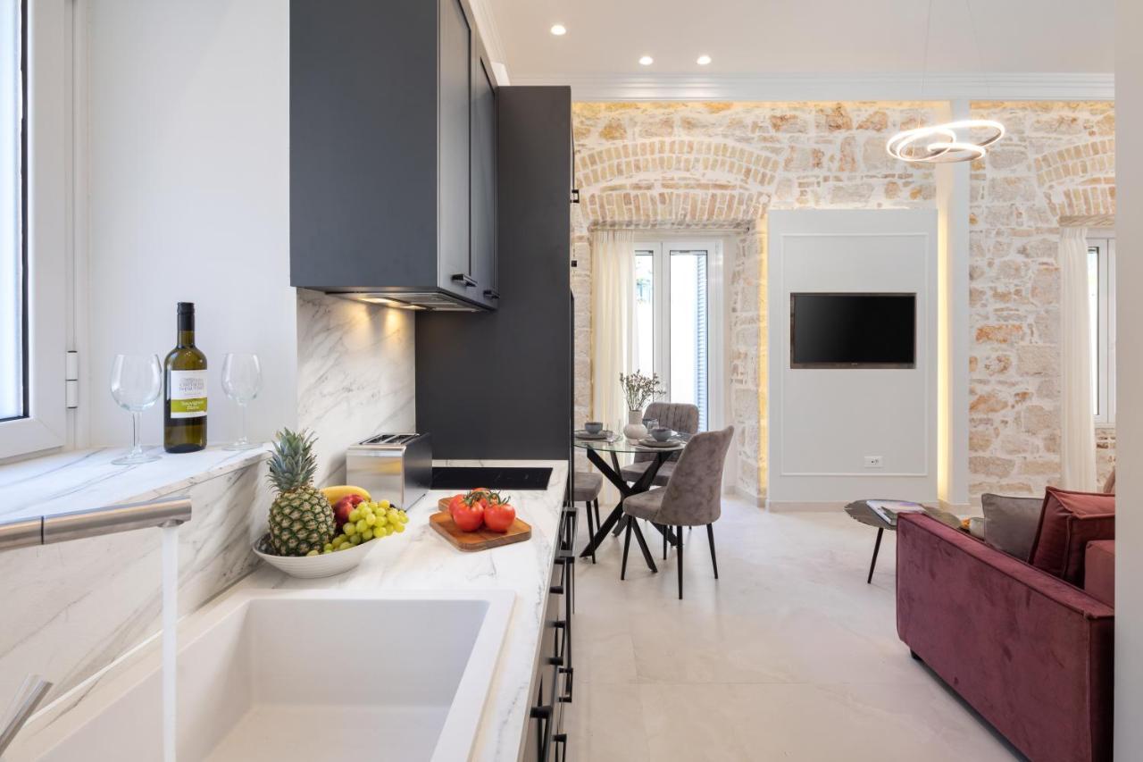 Modern-Vintage Old Town Suites Corfu  المظهر الخارجي الصورة